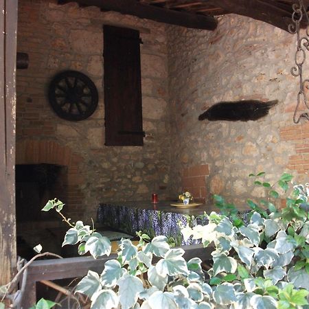 Hotel Il Pietreto كولّي فال ديلسا المظهر الخارجي الصورة