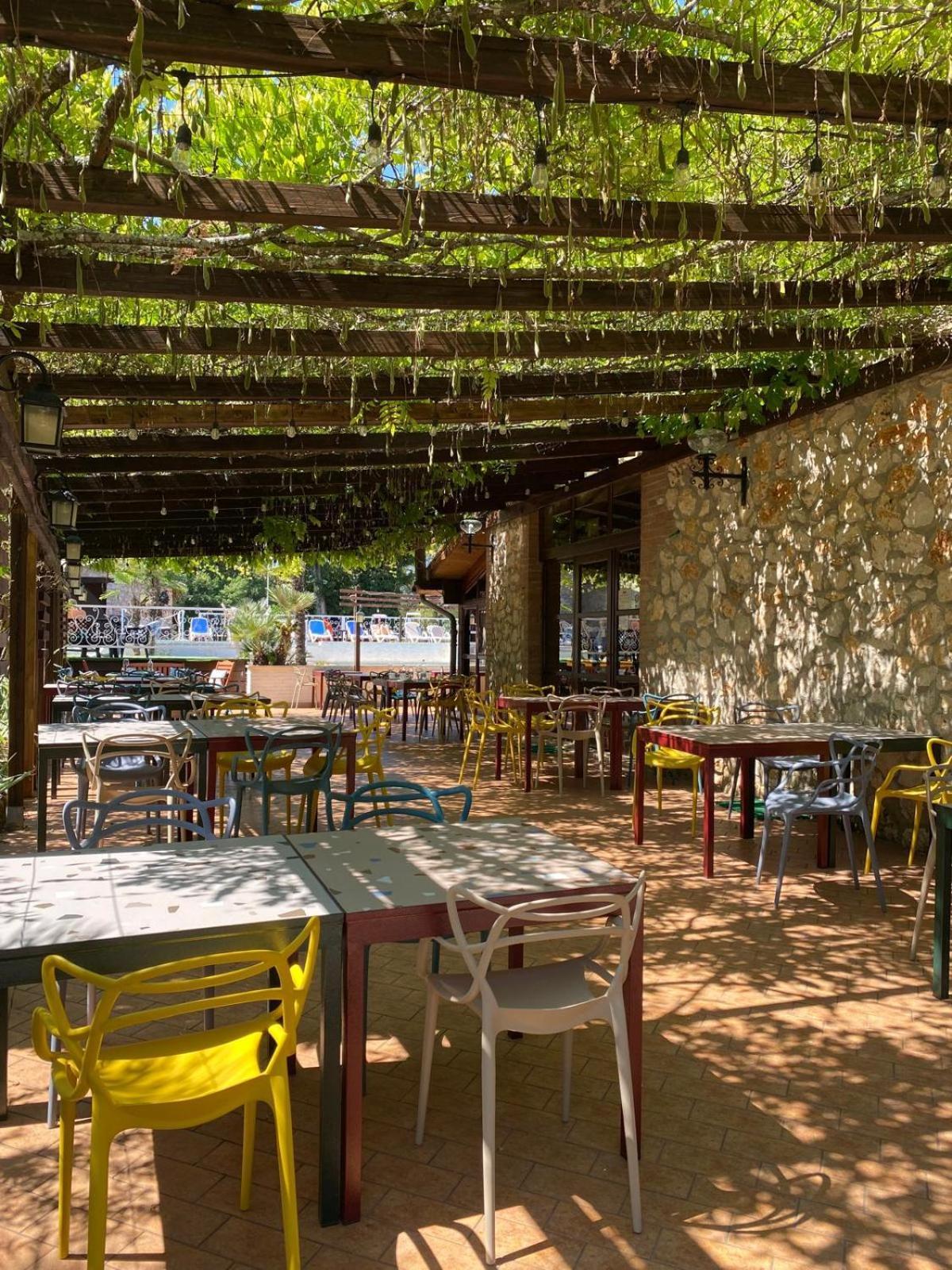 Hotel Il Pietreto كولّي فال ديلسا المظهر الخارجي الصورة
